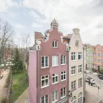 Apartment Kwartal Kamienic By Northside Danzig